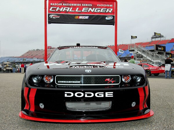 Dodge Unveils Challenger Stock Car For Nascar Nationwide Series