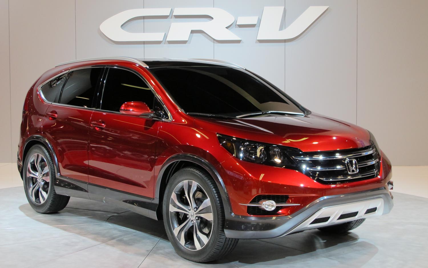  Honda  Debuts CR V  Concept With New Engine in California