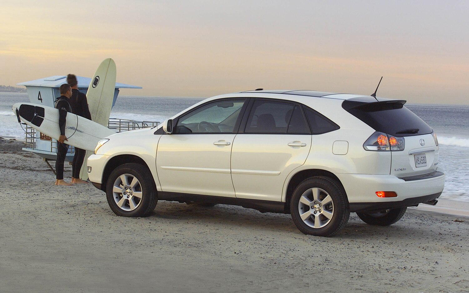 Toyota And Lexus Recall 420 200 Vehicles For Power Steering