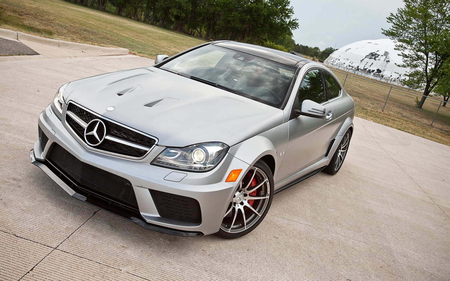 12 Mercedes Benz C63 Amg Coupe Black Series