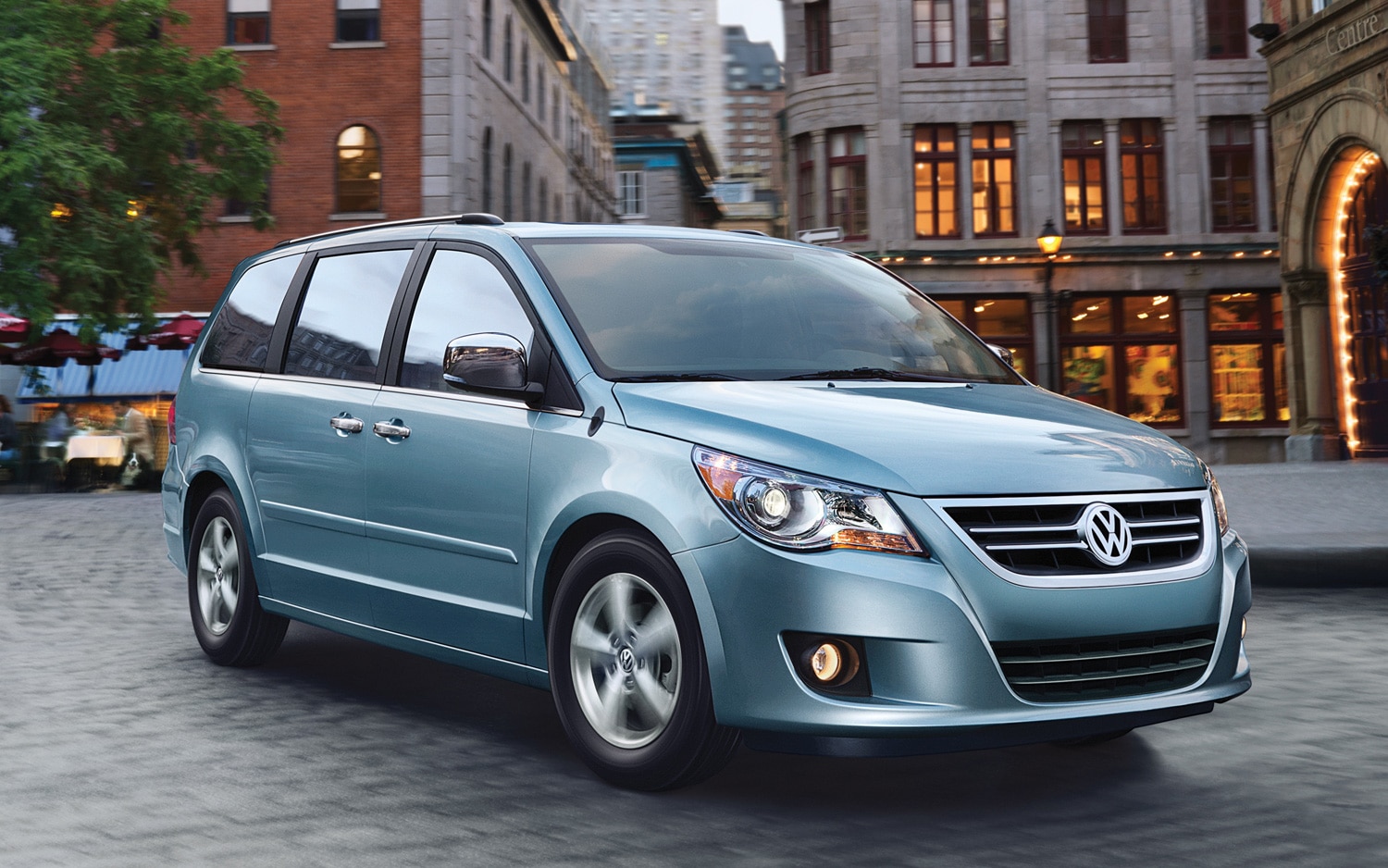 Volkswagen Routan Minivan Will Be Phased Out This Year