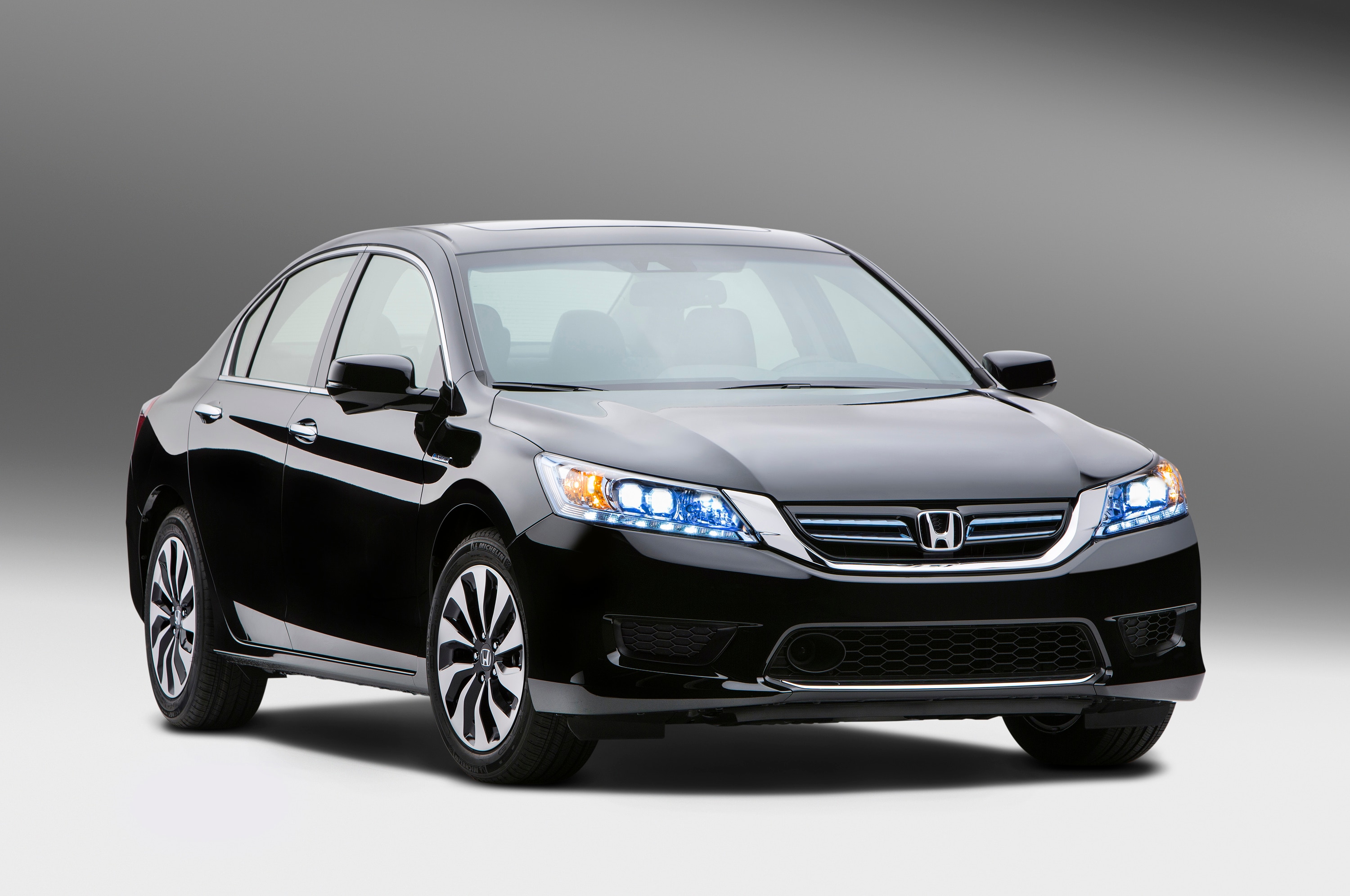 2014 Honda Accord Hybrid Info And Photos