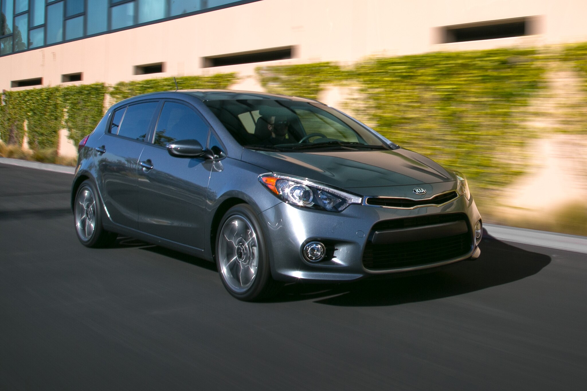 2014 Kia Forte5 Sx Review Automobile Magazine Automobile