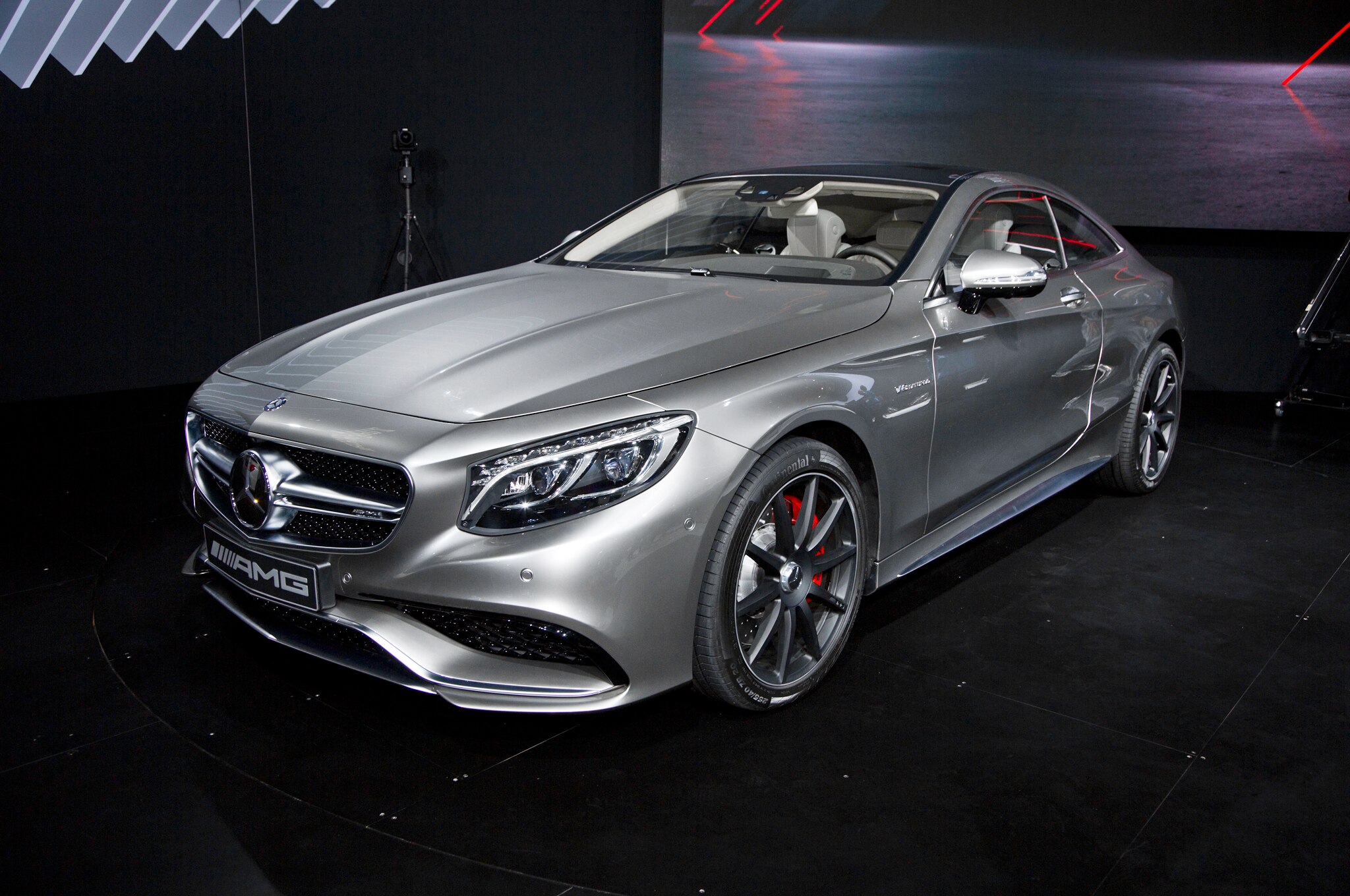 15 Mercedes Benz S63 Amg Coupe Debuts In New York