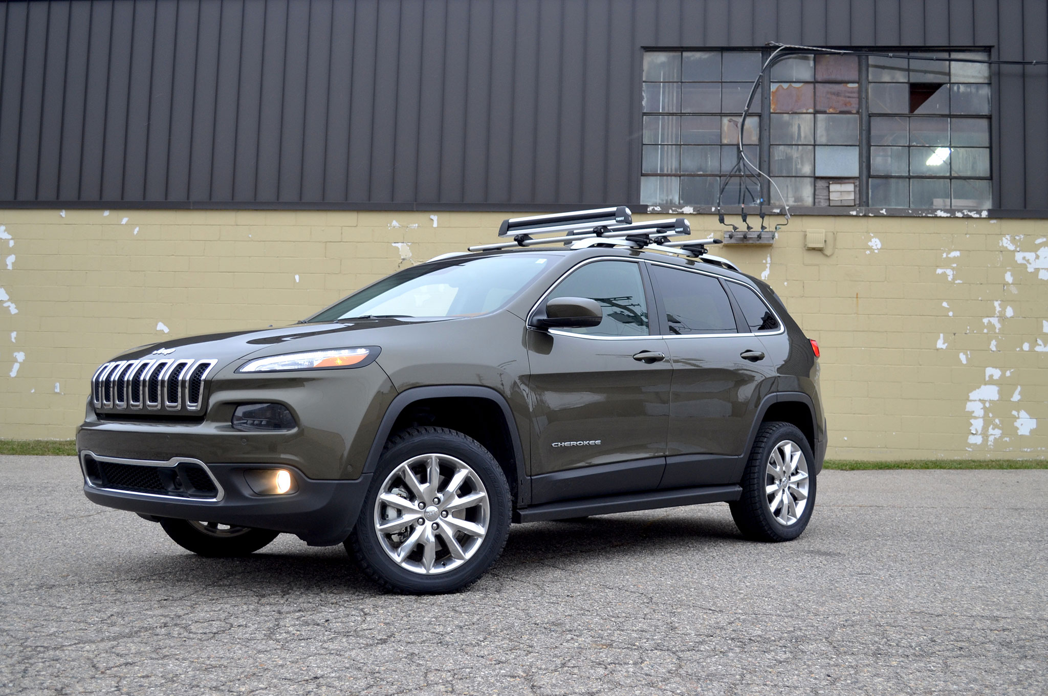 2014 Jeep Cherokee Limited - Winter Fear and Winter Gear