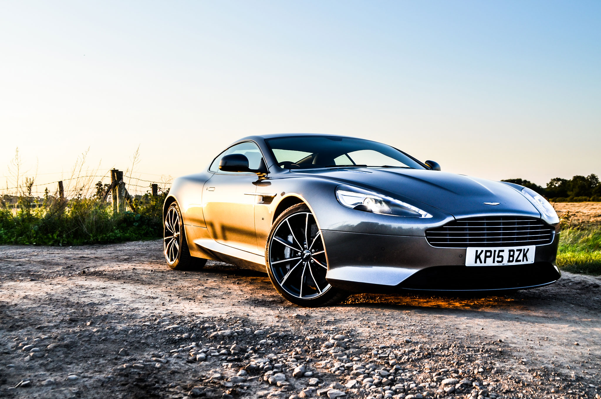 2016 Aston Martin DB9 GT