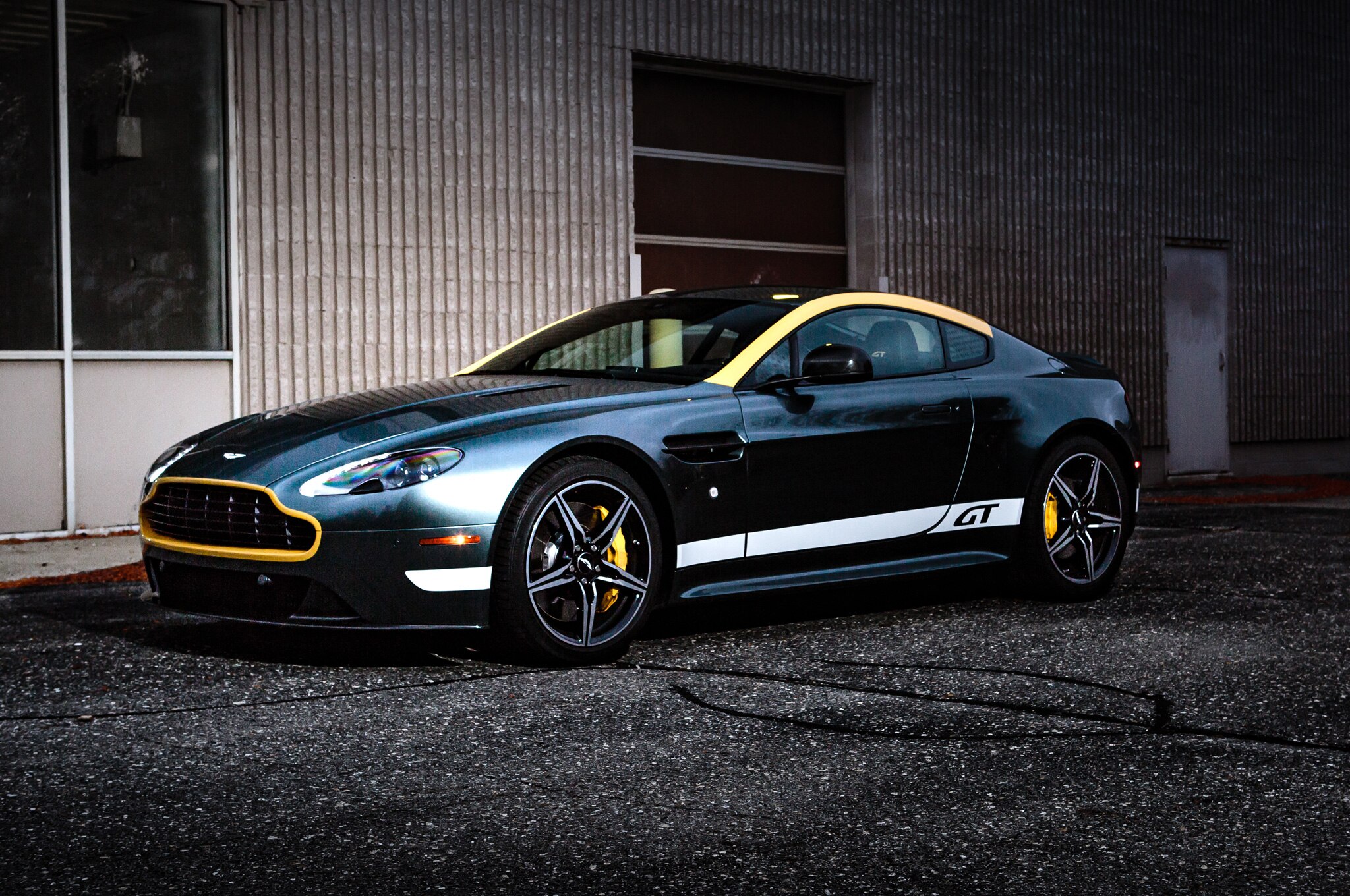 2016 Aston Martin Vantage Gt Review