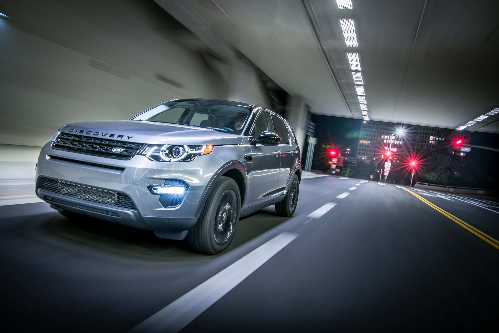 2016 Land Rover Discovery Sport Hse Lux Four Seasons Introduction
