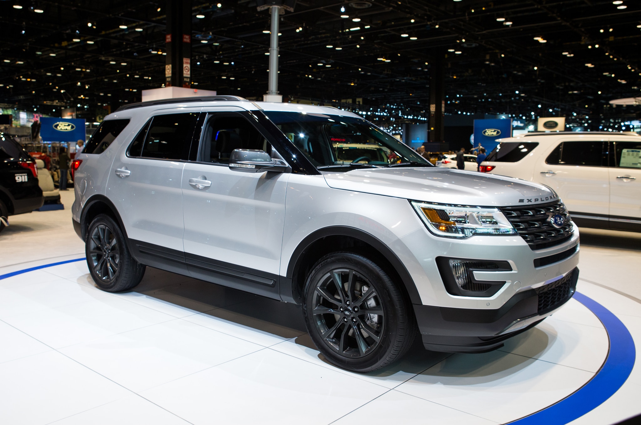 2017 Ford Explorer Adds XLT Sport Appearance Package
