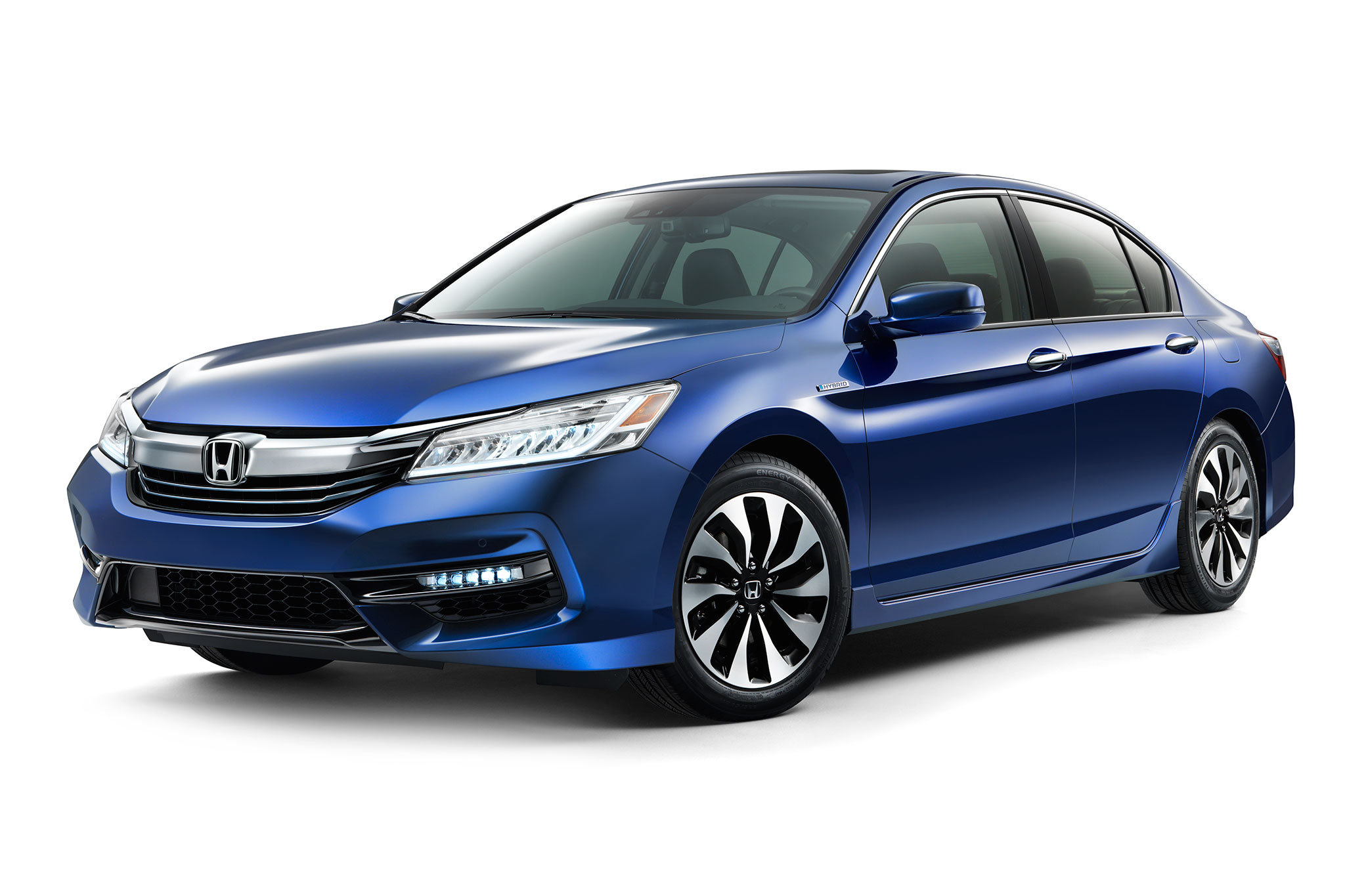 2017 Honda Accord Hybrid Gets More Power, Improved Efficiency