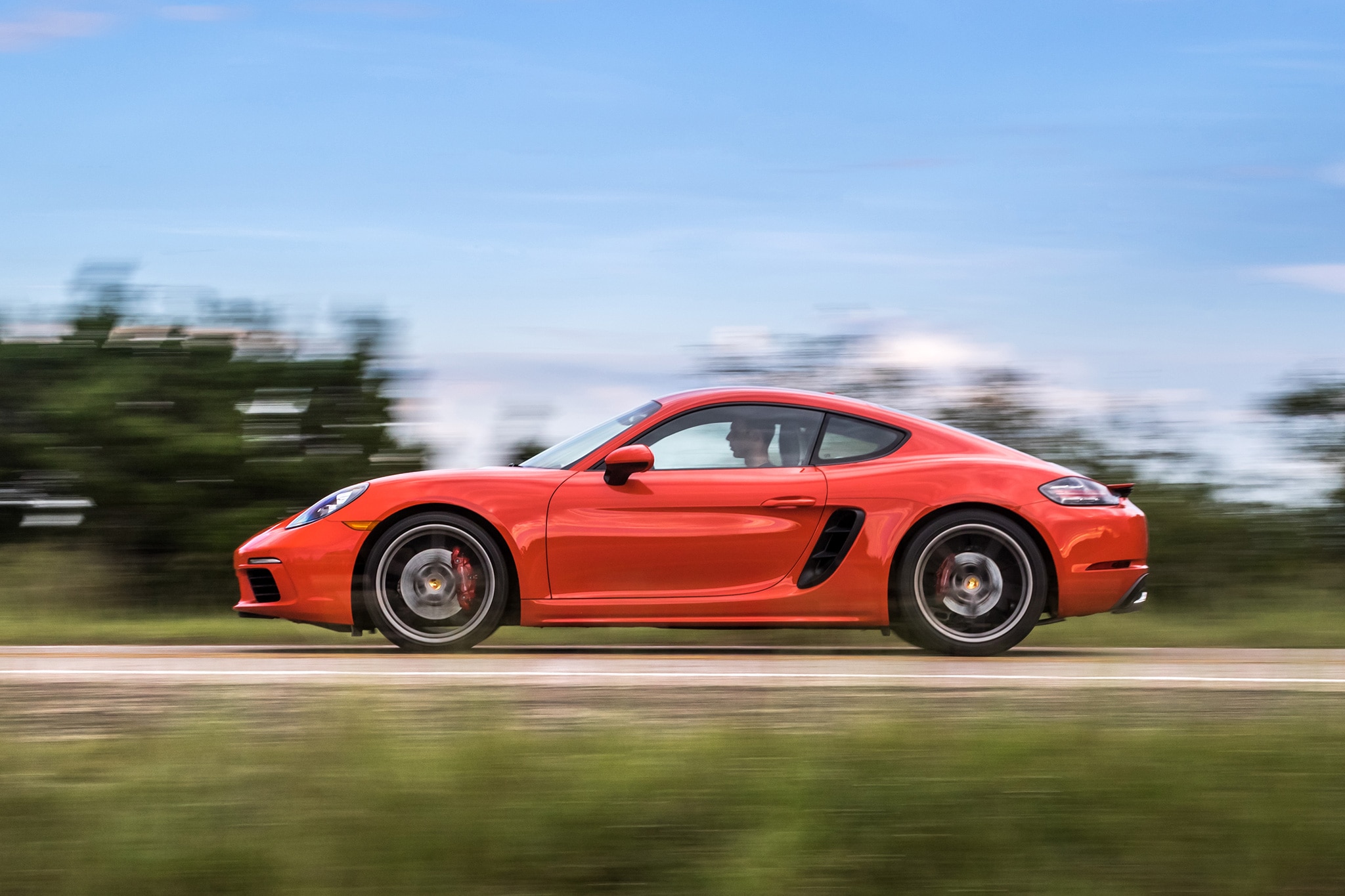Порше 718 cayman