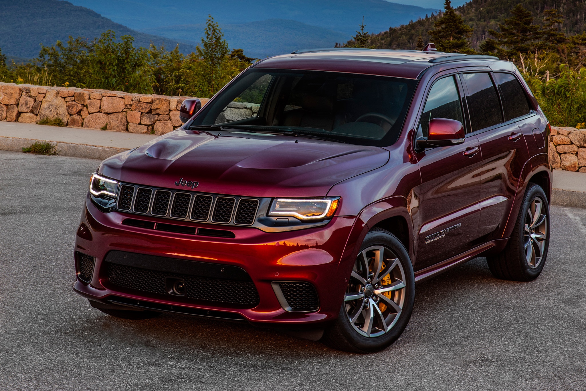 Watch Seven Reasons Why The Jeep Grand Cherokee Trackhawk Is The Free