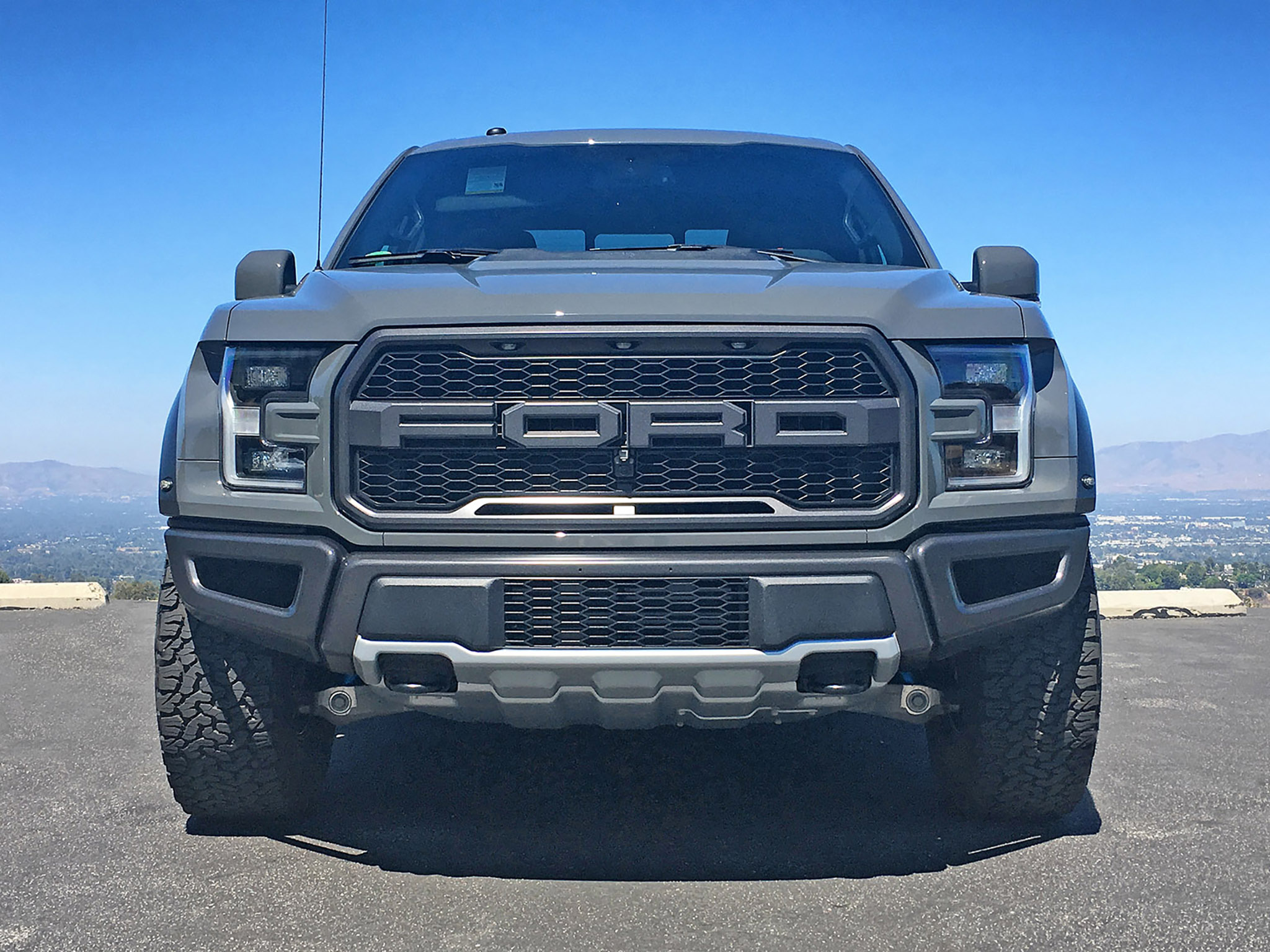 One Week With: 2018 Ford F-150 Raptor 4x4 SuperCrew