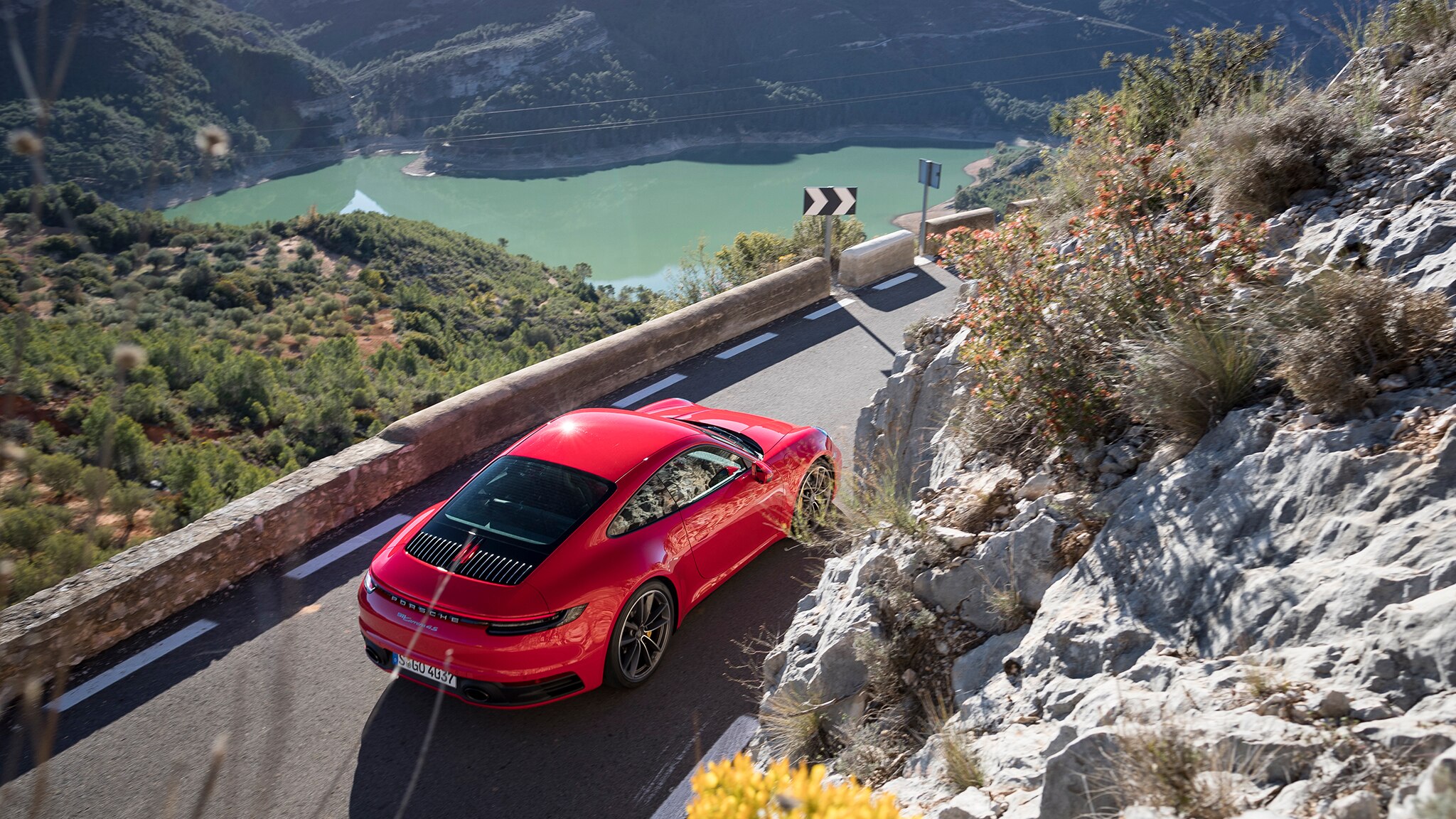 2020 Porsche 911 Carrera 4S 48