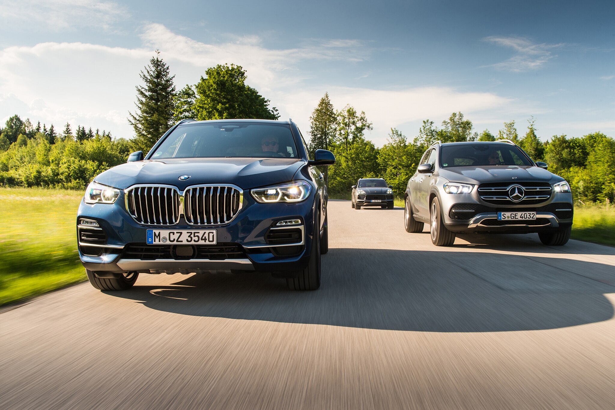 Bmw X5 Vs Mercedes Benz Gle Porsche Cayenne Automobile