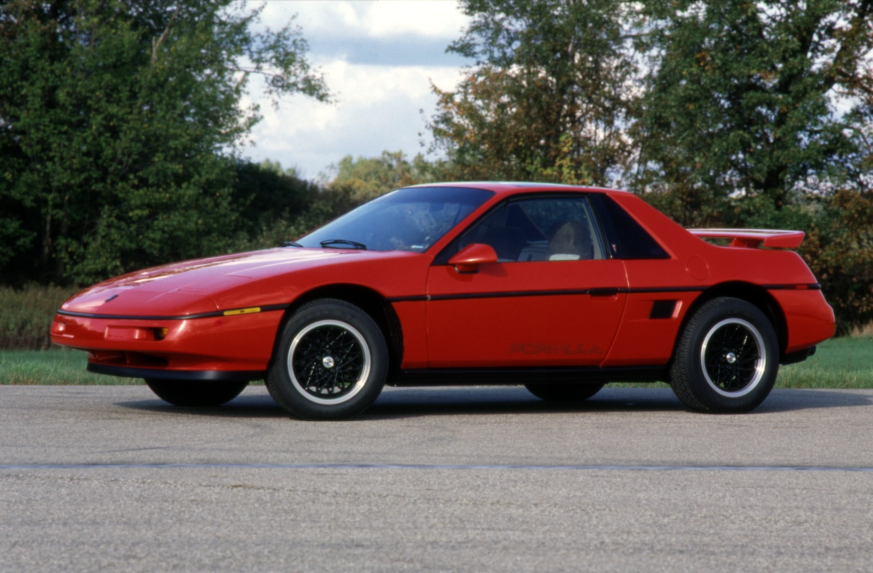 Pontiac-Fiero-77.jpg