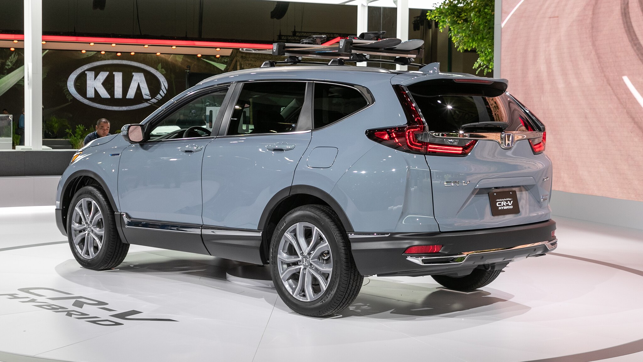 2020-Honda-CR-V-Hybrid-4.jpg