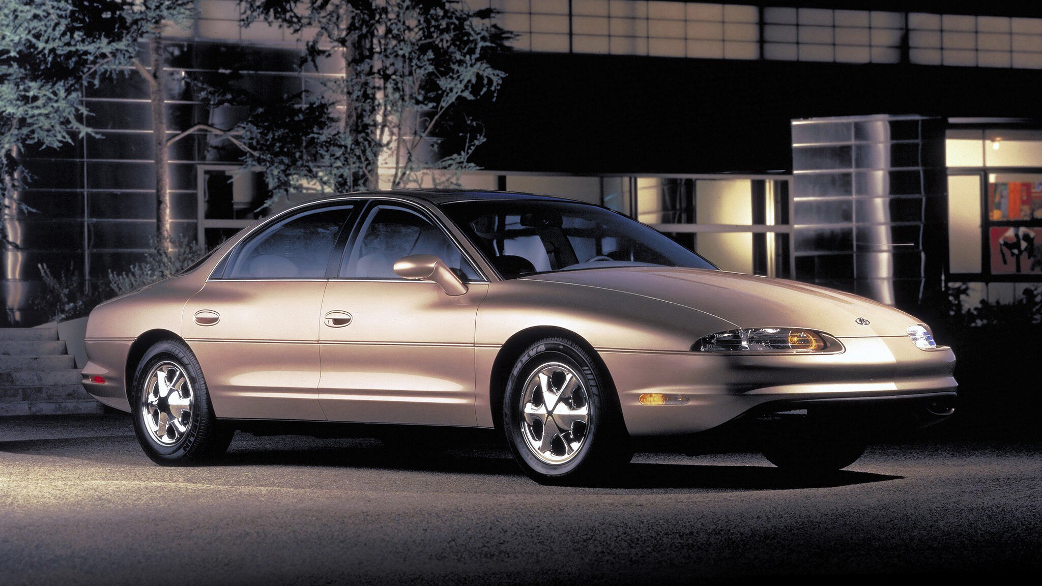 1995_Oldsmobile_Aurora