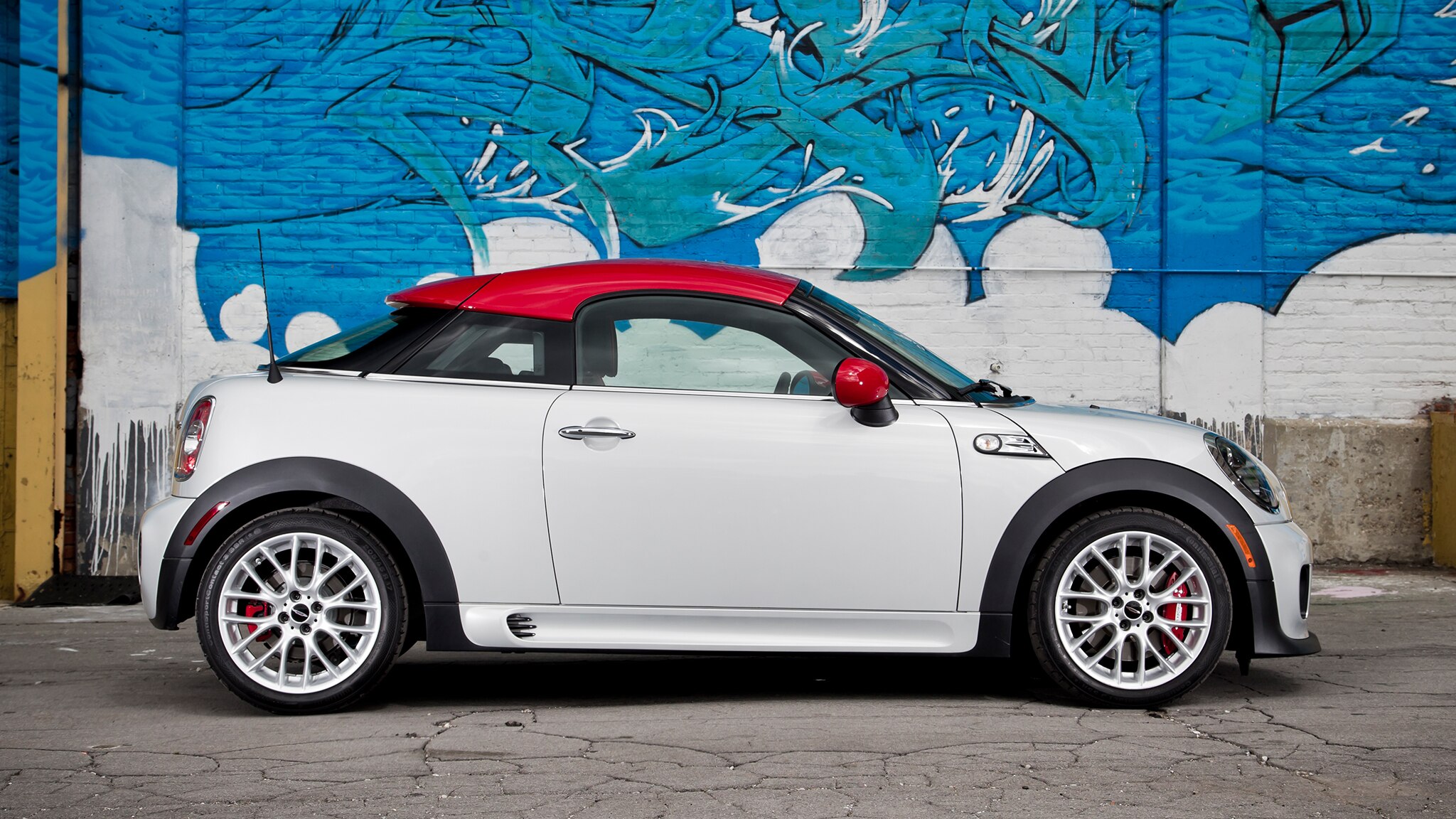 2012_Mini_Cooper_Coupe