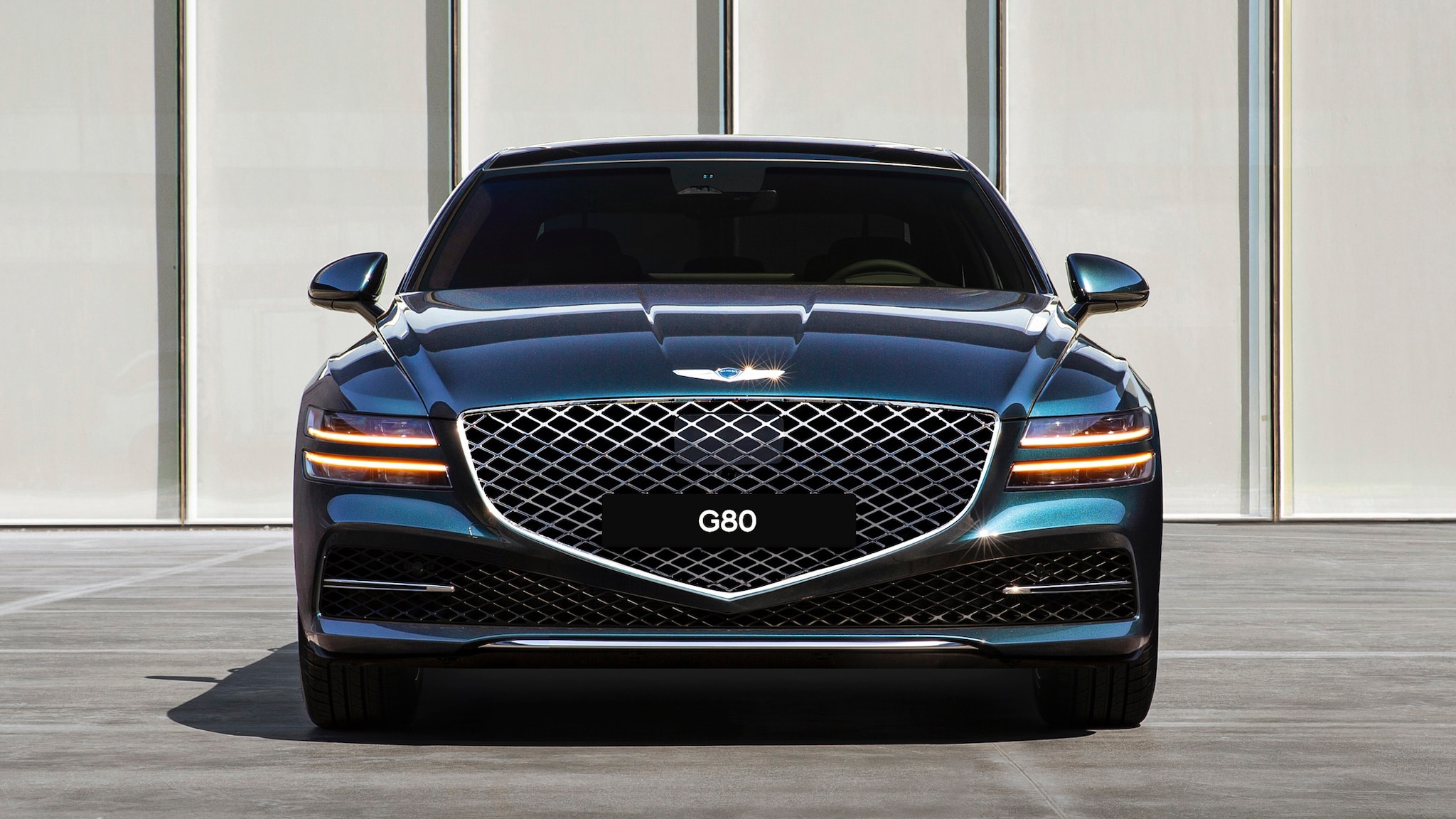 The 2021 Genesis G80 Looks Like a Shrunken G90, But in a Good Way
