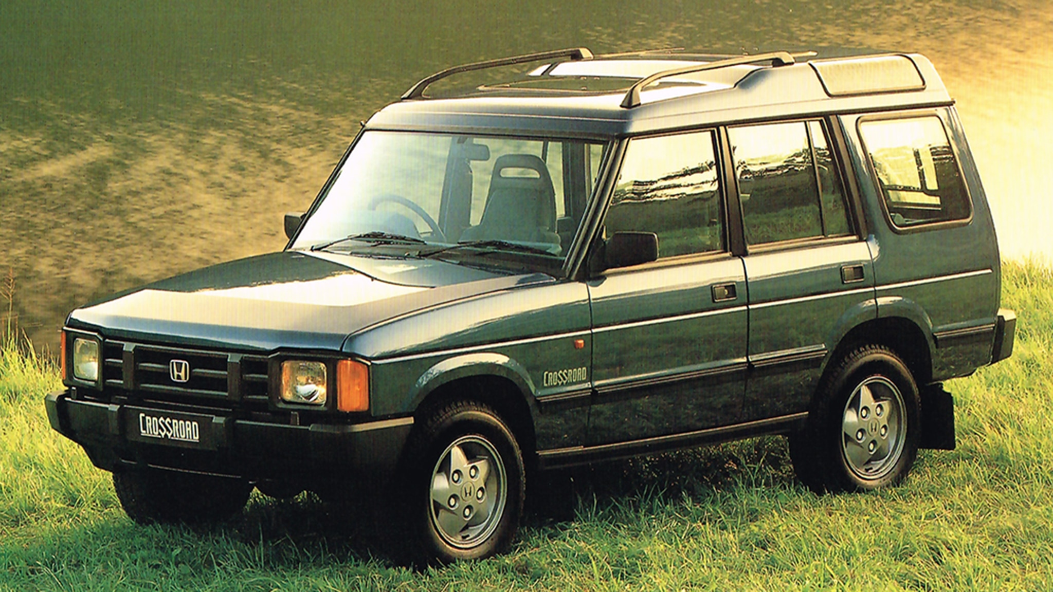 The Honda Crossroad Is a Rebadged Land Rover Discovery I