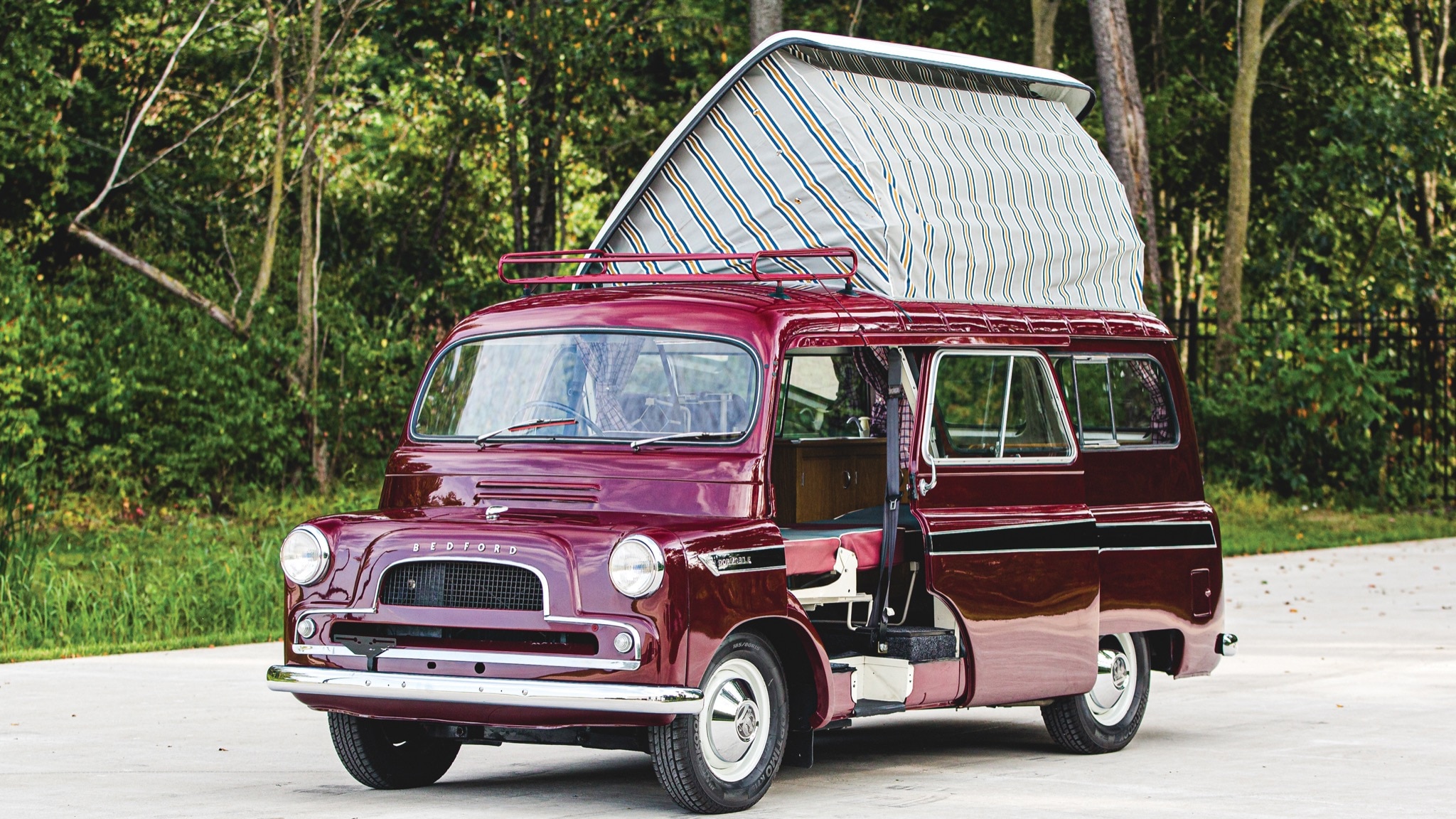 [Imagen: 1961-Bedford-CA-Dormobile-Caravan-by-Mar...%7C875:492]