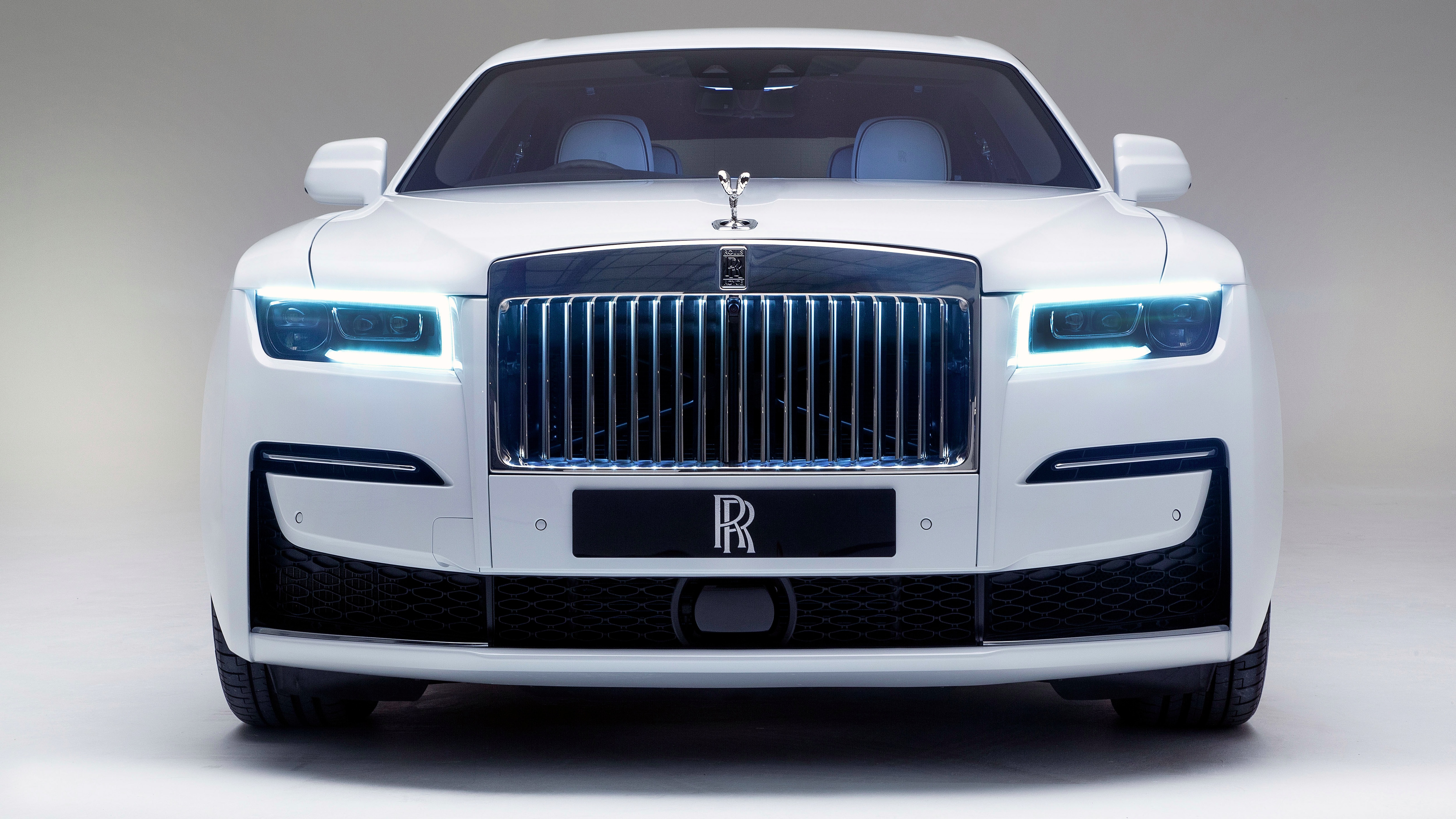 rolls royce minivan