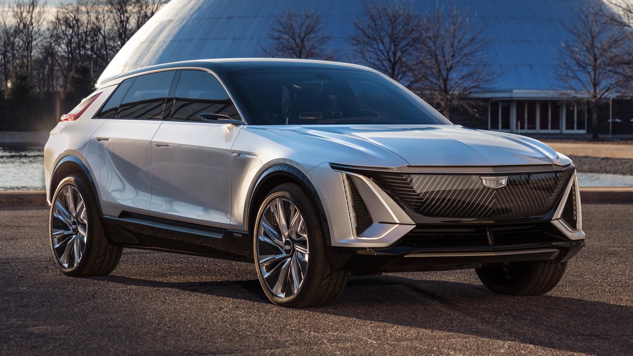 2023 Cadillac Lyriq Electric SUV Unveiled