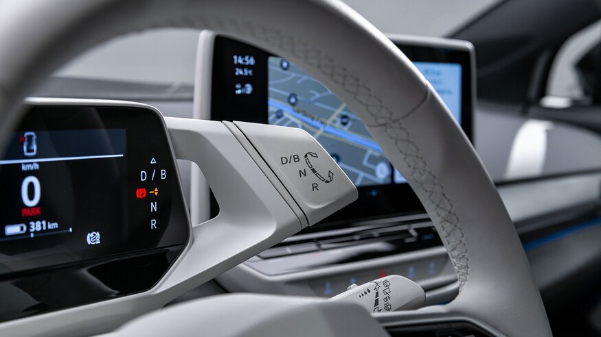2021 Volkswagen ID.4: VW’s Electric-Car Future Is Here 9 2021 Volkswagen ID4 26