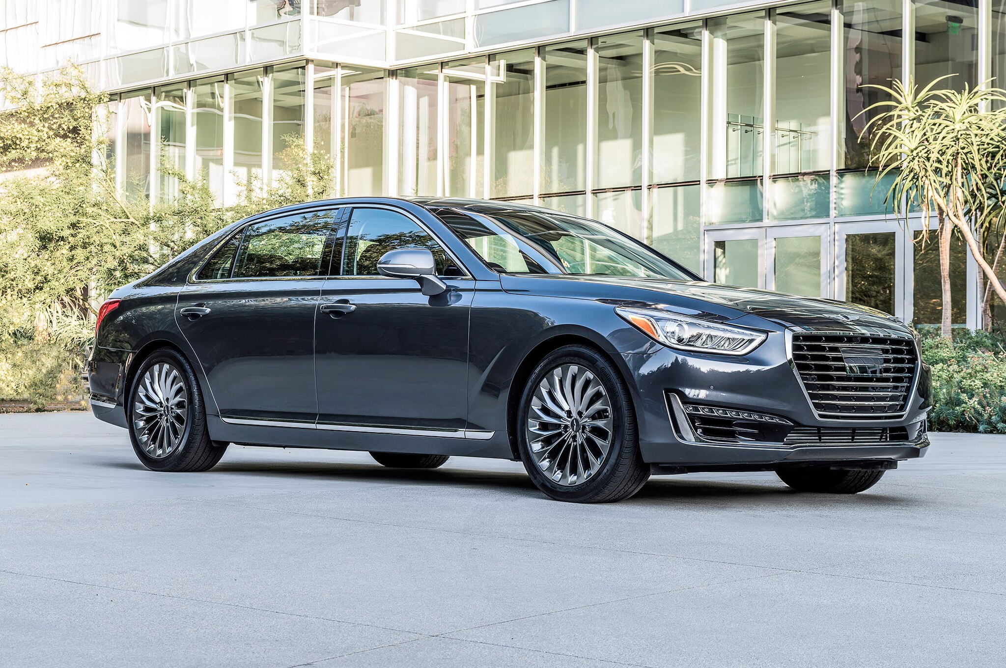 Hyundai Brings Genesis to Europe