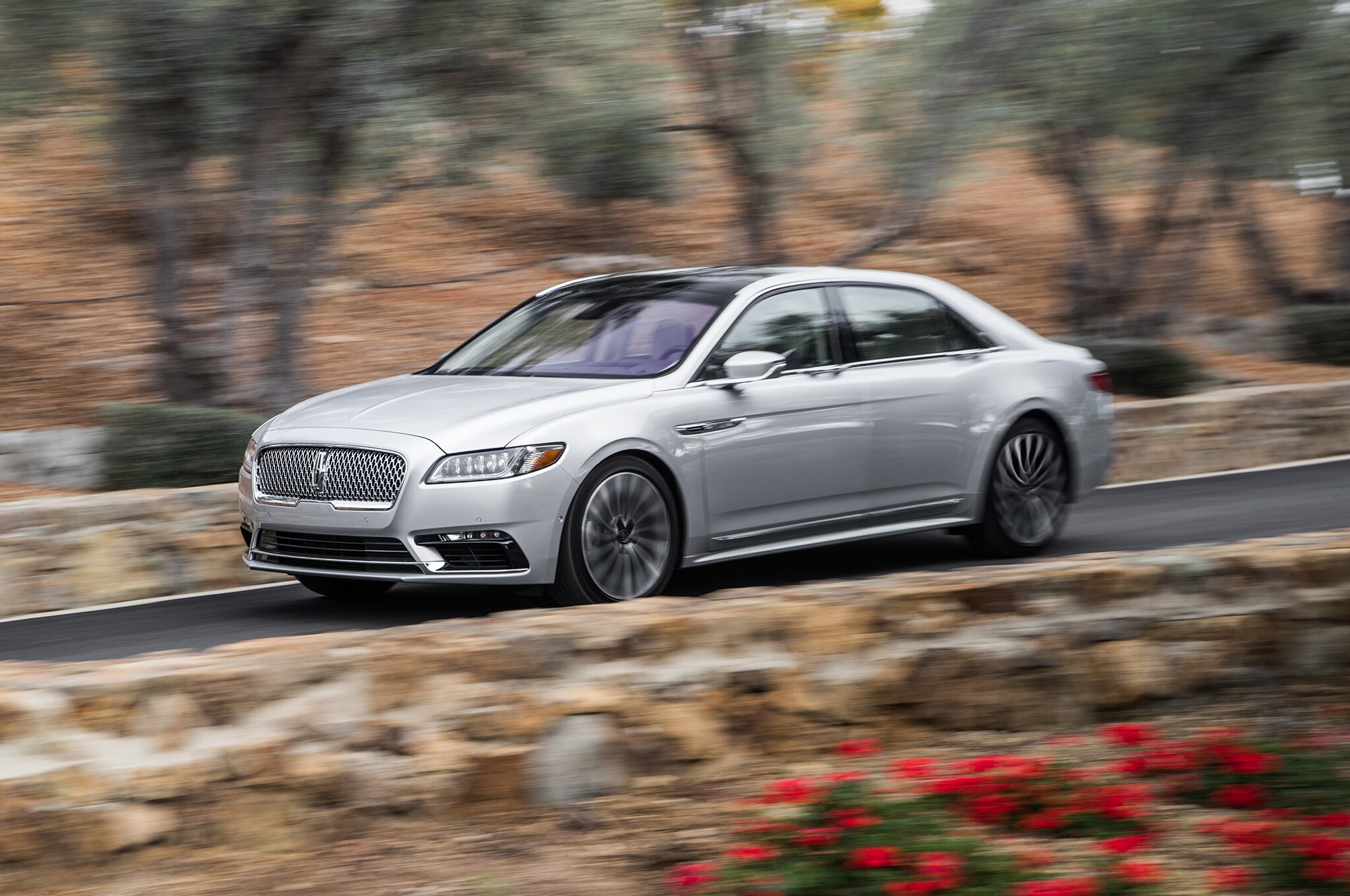 Lincoln Continental To Get Suicide Doors