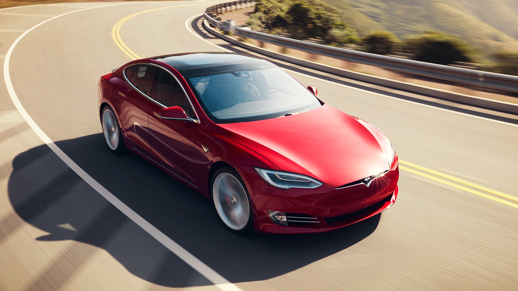 Tesla Model S Long Range Plus Breaks the 400Mile Range Barrier