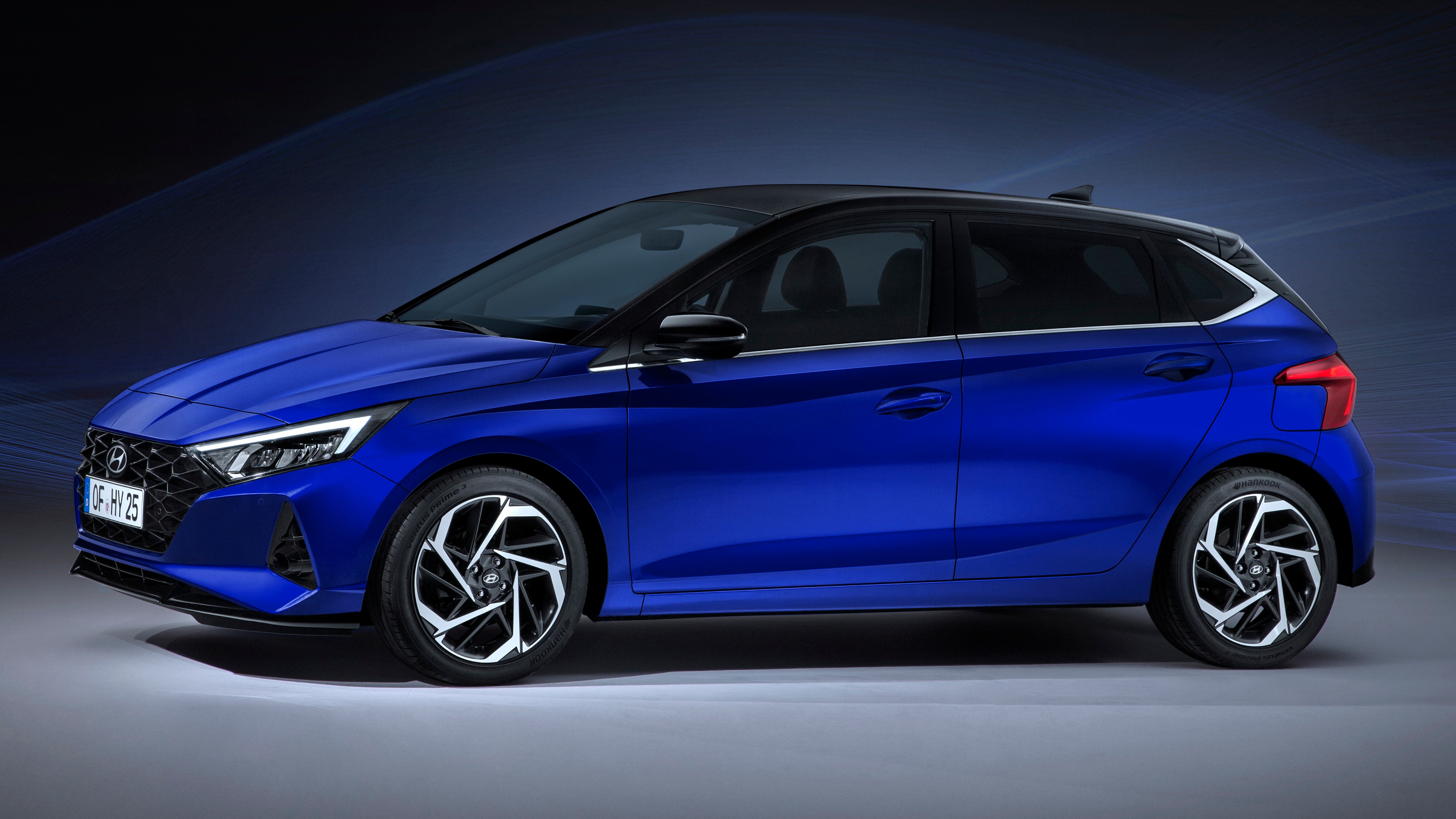 Hyundai i20 Hatchback Brings Its Stylish Looks to Geneva