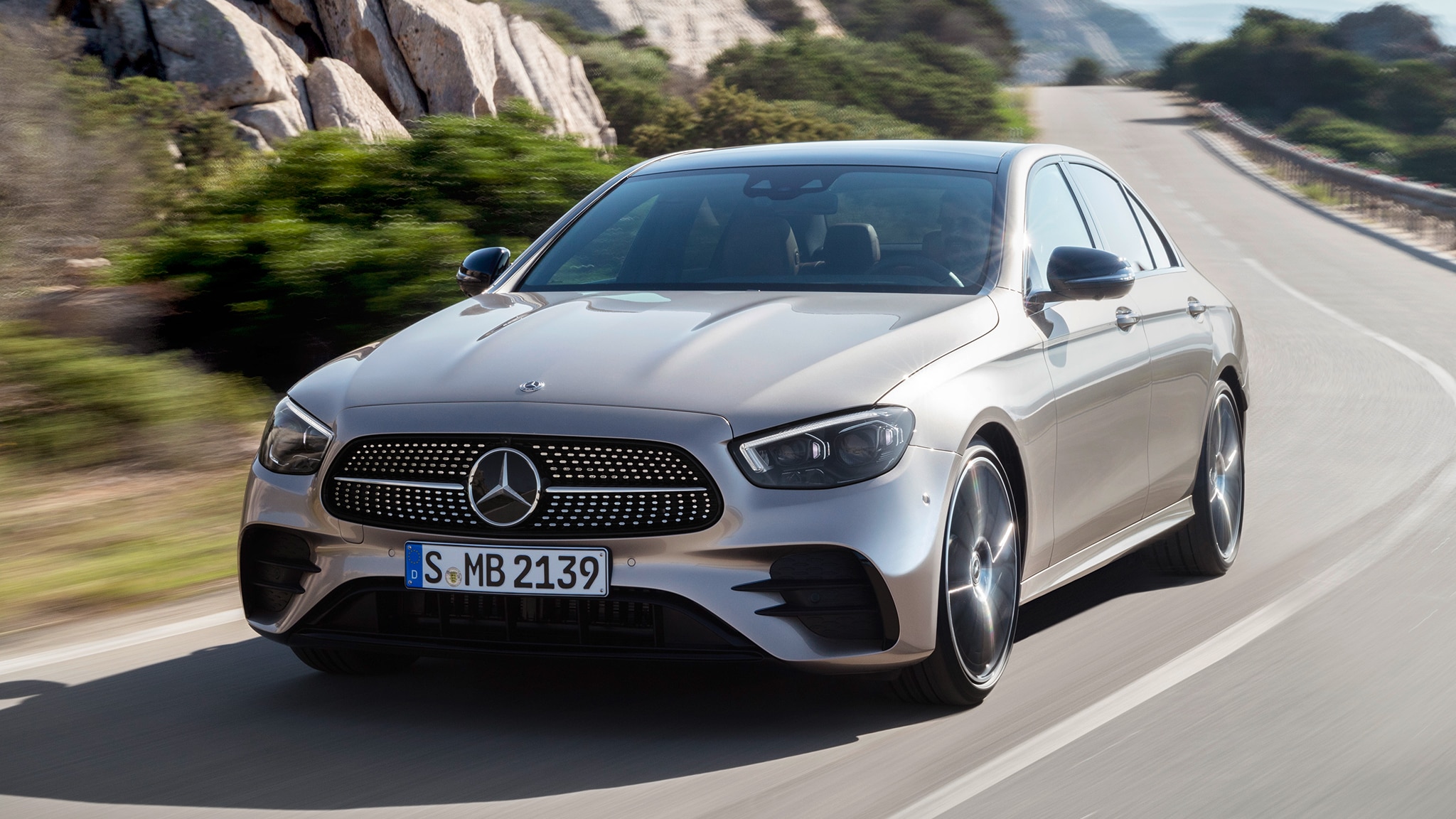 2021 Mercedes-Benz E-Class Sedan Gets Fresh Face, Rear End, and Cabin