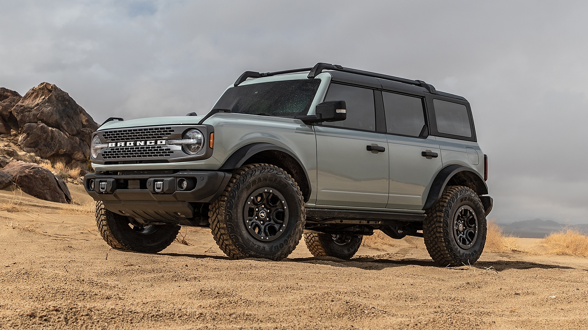 About Face 2021 Ford Bronco Sasquatch *Will* Offer a Manual Transmission